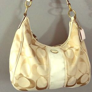 Coach shoulder bag